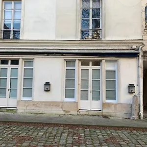 Aparthotel Luxe Parisien - Petit Varenne, Paris