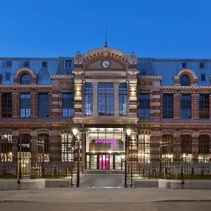 Hotel Moxy ***