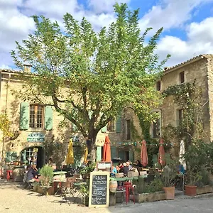 Le Petit Cafe Франция